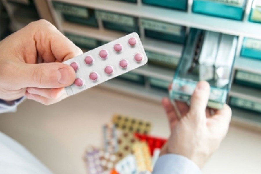 فروش ۶ محصول از ۳۰ محصول شرکت دارویی الحاوی به دلیل گران فروشی متوقف شد