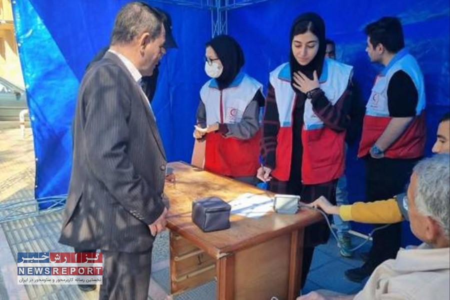 استقبال عمومی از ایستگاه سلامت کانون فرهنگی هلال احمر دانشگاه علوم پزشکی شیراز