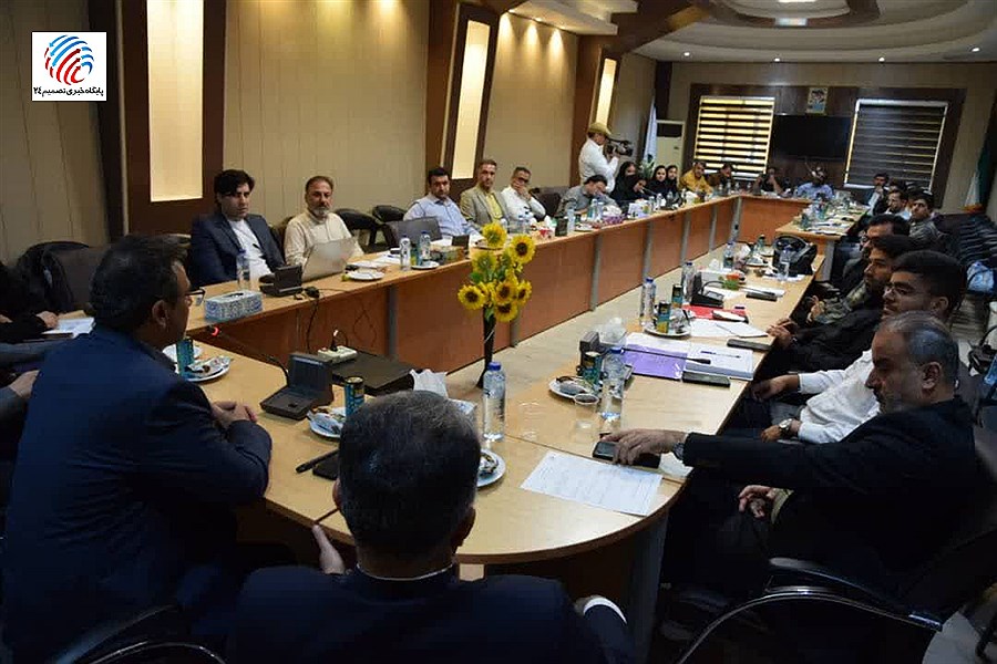 کارگاه سه‌روزه روزنامه‌نگاری نوین و تحریریه هوشمند در لامرد برگزار شد