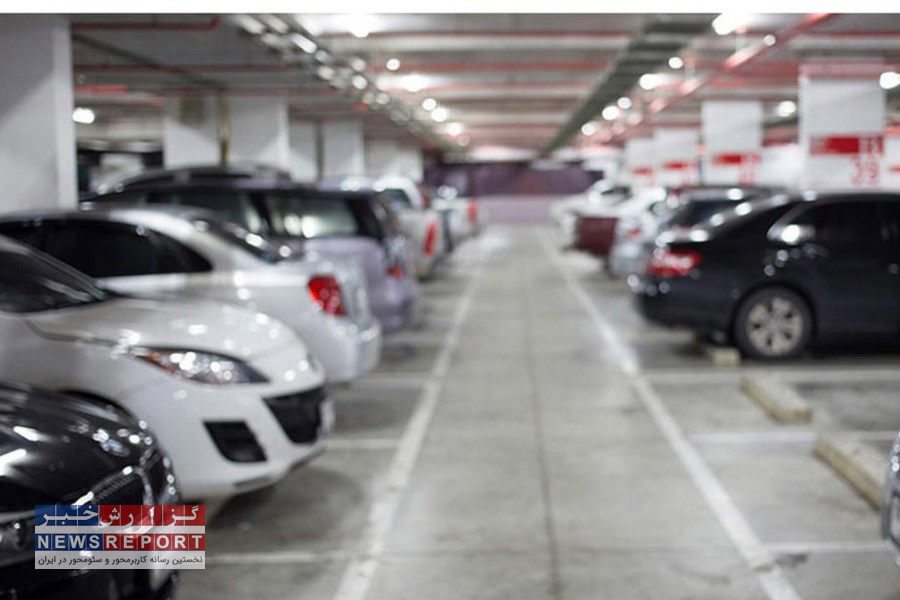 جنجال مالکیت لندکروز بیت‌المال در پارکینگ مدیرعامل بانک خصوصی!