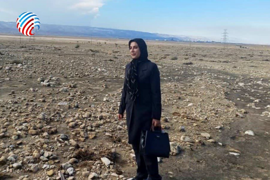 حرکت جهادی دکتر رضایی در دل سیلاب کرزا؛ مدیر بهداشت و درمان لامرد جان بر کف برای نجات بیمار