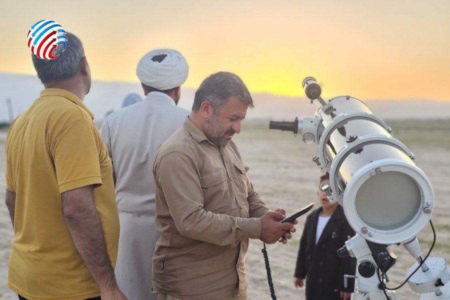 پیام‌آور مهتابی در آسمان لامرد؛ هلال ماه رمضان مهمان دلها شد