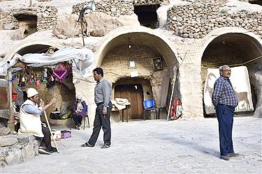 تصویر بهاری زیبا ودلنشین در روستای میمند کرمان